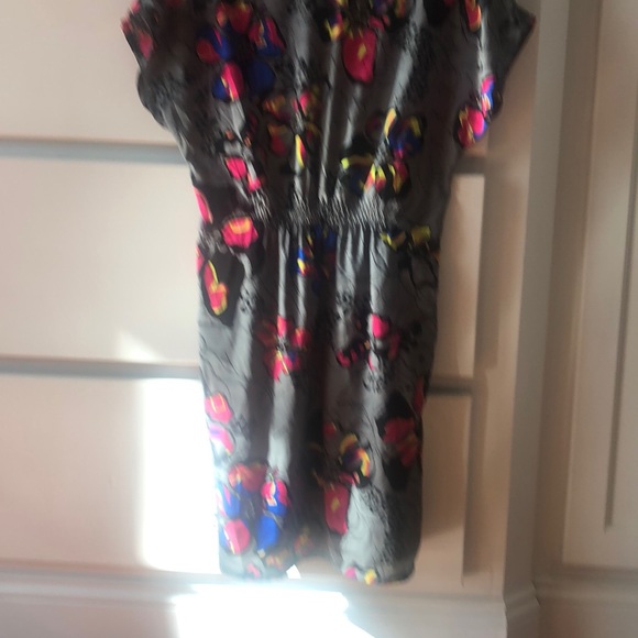 Boutique dress size medium! - Picture 4 of 4